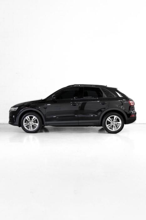 AUDI Q3 1.4 4P FLEX TFSI AMBIENTE S-TRONIC AUTOMÁTICO, Foto 3 AUDI Q3 1.4 4P FLEX TFSI AMBIENTE S-TRONIC AUTOMÁTICO, Foto 3