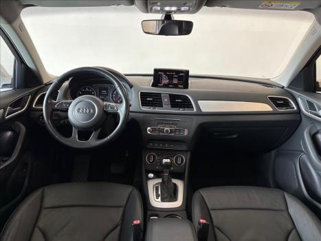 AUDI Q3 1.4 4P FLEX TFSI AMBIENTE S-TRONIC AUTOMTICO, Foto 7