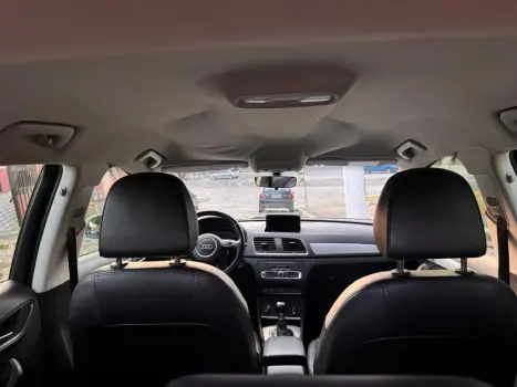 AUDI Q3 1.4 4P FLEX TFSI AMBITION S-TRONIC AUTOM�TICO, Foto 7