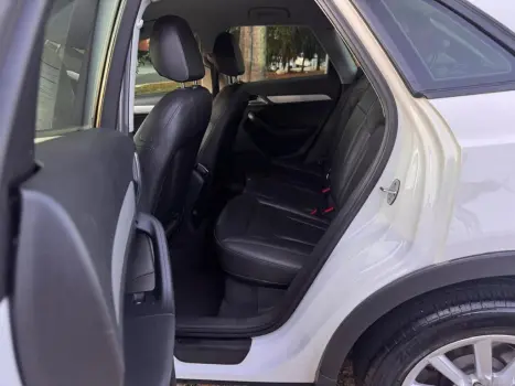 AUDI Q3 1.4 4P FLEX TFSI AMBITION S-TRONIC AUTOM�TICO, Foto 10