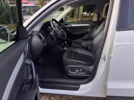 AUDI Q3 1.4 4P FLEX TFSI AMBITION S-TRONIC AUTOM�TICO, Foto 11