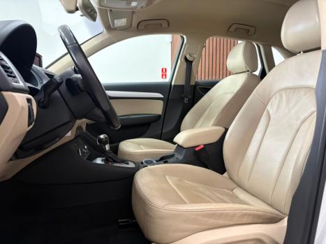 AUDI Q3 1.4 4P FLEX TFSI AMBIENTE S-TRONIC AUTOM�TICO, Foto 8