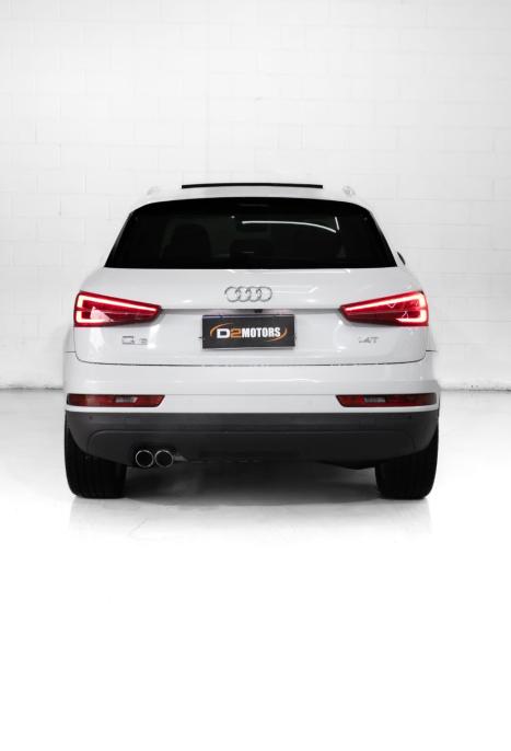 AUDI Q3 1.4 4P FLEX TFSI AMBIENTE S-TRONIC AUTOM�TICO, Foto 4