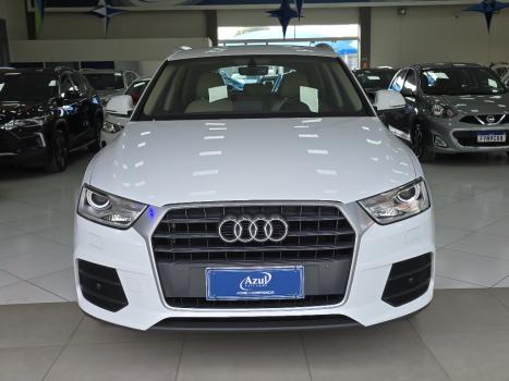 AUDI Q3 1.4 4P TFSI AMBIENTE S-TRONIC AUTOMTICO, Foto 2