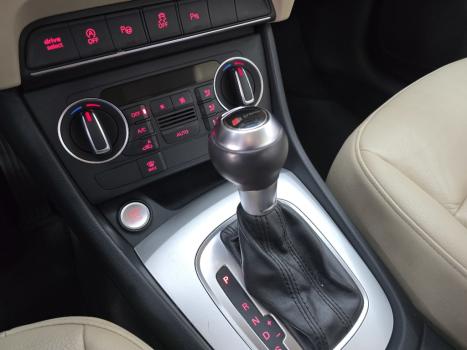AUDI Q3 1.4 4P TFSI AMBIENTE S-TRONIC AUTOMTICO, Foto 9