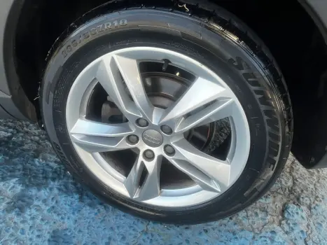AUDI Q3 1.4 4P TFSI ATTRACTION S-TRONIC AUTOM�TICO, Foto 10
