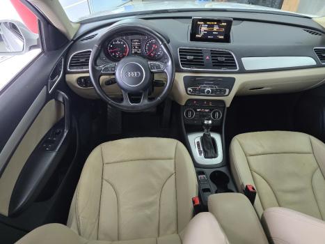 AUDI Q3 1.4 4P TFSI AMBIENTE S-TRONIC AUTOM�TICO, Foto 10