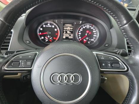 AUDI Q3 1.4 4P TFSI AMBIENTE S-TRONIC AUTOM�TICO, Foto 11