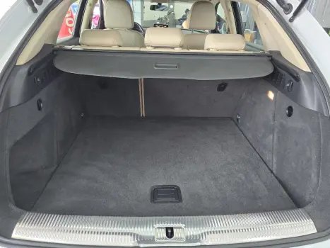 AUDI Q3 1.4 4P TFSI AMBIENTE S-TRONIC AUTOM�TICO, Foto 16