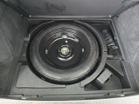 AUDI Q3 1.4 4P TFSI AMBIENTE S-TRONIC AUTOM�TICO, Foto 17