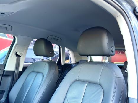 AUDI Q3 1.4 4P TFSI FLEX PRESTIGE S-TRONIC AUTOM�TICO, Foto 3