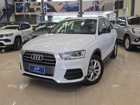 AUDI Q3 1.4 4P TFSI AMBIENTE S-TRONIC AUTOM�TICO, Foto 3