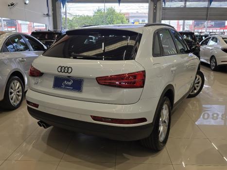 AUDI Q3 1.4 4P TFSI AMBIENTE S-TRONIC AUTOM�TICO, Foto 6
