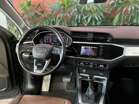 AUDI Q3 , Foto 11