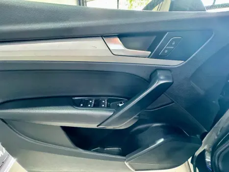 AUDI Q5 2.0 16V 4P TFSI PRESTIGE S-TRONIC AUTOM�TICO, Foto 15