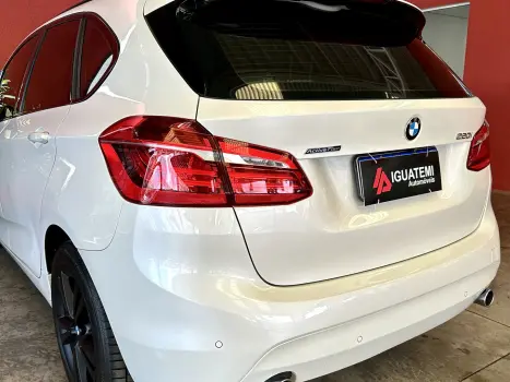 BMW 220I 2.0 16V 4P ACTIVEFLEX CAT GP TURBO AUTOMÁTICO, Foto 24 BMW 220I 2.0 16V 4P ACTIVEFLEX CAT GP TURBO AUTOMÁTICO, Foto 24
