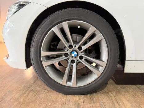 BMW 320I 2.0 16V 4P GP TURBO ACTIVE FLEX AUTOM�TICO, Foto 12