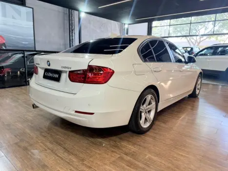 BMW 320I 2.0 16V 4P GP TURBO ACTIVE FLEX AUTOM�TICO, Foto 12