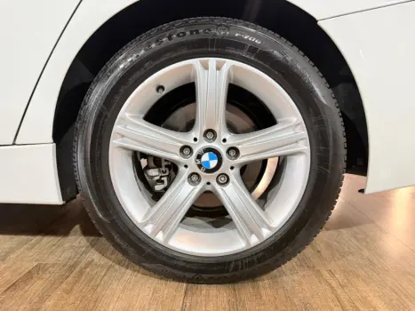 BMW 320I 2.0 16V 4P GP TURBO ACTIVE FLEX AUTOM�TICO, Foto 13
