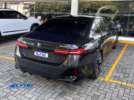 BMW 530E 2.0 16V 4P TWINPOWER H�BRIDO M SPORT AUTOM�TICO, Foto 4
