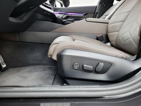 BMW 530E 2.0 16V 4P TWINPOWER H�BRIDO M SPORT AUTOM�TICO, Foto 17