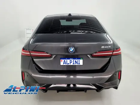 BMW 530E 2.0 16V 4P TWINPOWER H�BRIDO M SPORT AUTOM�TICO, Foto 5