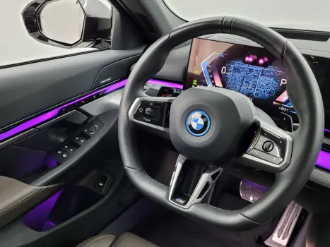 BMW 530E 2.0 16V 4P TWINPOWER H�BRIDO M SPORT AUTOM�TICO, Foto 21