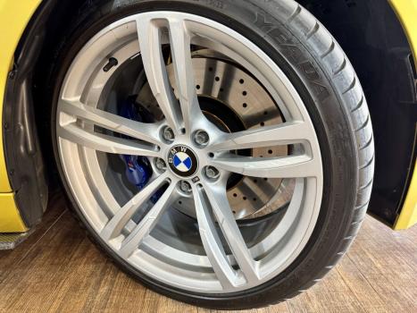 BMW M3 3.0 I6 24V 4P (USA), Foto 11