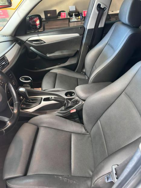 BMW X1 2.0 16V 4P 18I S DRIVE AUTOM�TICO, Foto 8