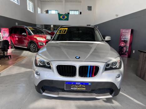 BMW X1 2.0 16V 4P 18I S DRIVE AUTOM�TICO, Foto 2