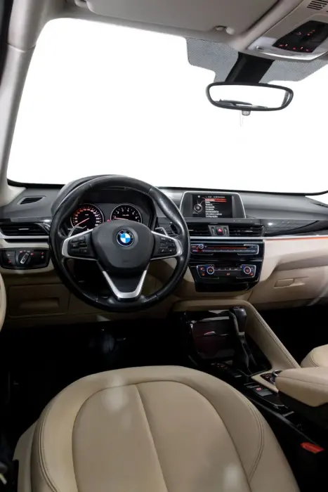 BMW X1 2.0 16V 4P S DRIVE 20I X-LINE AUTOMTICO, Foto 7