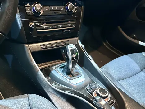 BMW X1 2.0 16V 4P S DRIVE 20I GP AUTOM�TICO, Foto 4