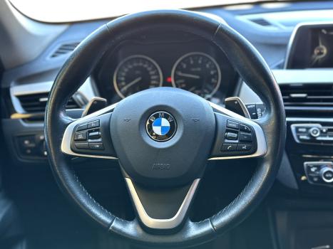 BMW X1 2.0 16V 4P SDRIVE 20I ACTIVEFLEX TURBO AUTOMÁTICO, Foto 7 BMW X1 2.0 16V 4P SDRIVE 20I ACTIVEFLEX TURBO AUTOMÁTICO, Foto 7
