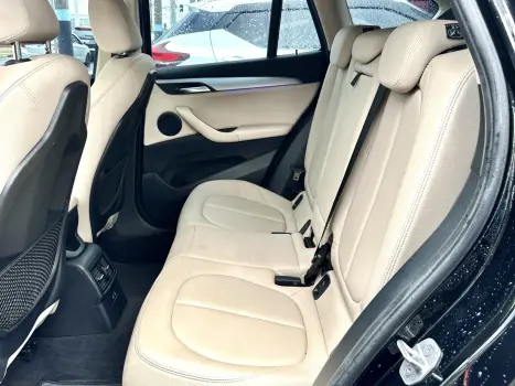 BMW X1 2.0 16V 4P SDRIVE 20I ACTIVEFLEX TURBO AUTOM�TICO, Foto 3