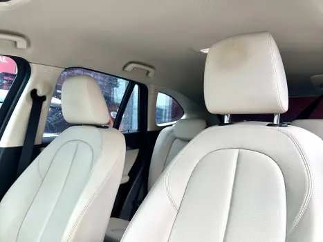 BMW X1 2.0 16V 4P SDRIVE 20I ACTIVEFLEX TURBO AUTOM�TICO, Foto 4