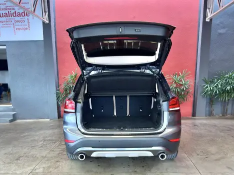BMW X1 2.0 16V 4P SDRIVE 20I ACTIVEFLEX TURBO AUTOM�TICO, Foto 6