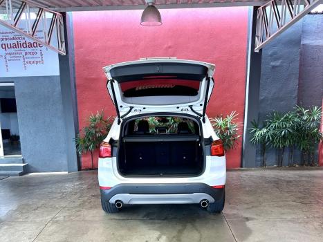 BMW X1 2.0 16V 4P SDRIVE 20I ACTIVEFLEX TURBO AUTOM�TICO, Foto 6