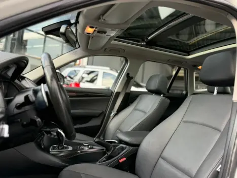 BMW X1 2.0 16V 4P SDRIVE 20I ACTIVEFLEX TURBO AUTOM�TICO, Foto 9