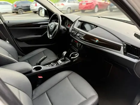 BMW X1 2.0 16V 4P SDRIVE 20I ACTIVEFLEX TURBO AUTOM�TICO, Foto 13