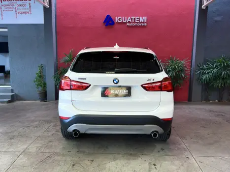 BMW X1 2.0 16V 4P SDRIVE 20I ACTIVEFLEX TURBO AUTOM�TICO, Foto 10
