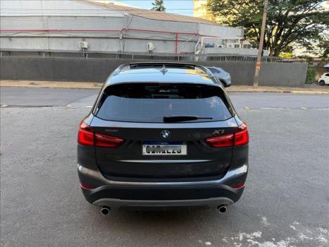 BMW X1 2.0 16V 4P XDRIVE 25I SPORT ACTIVEFLEX AUTOM�TICO, Foto 4