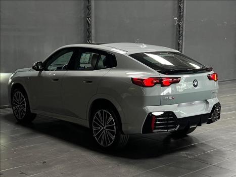 BMW X2 2.0 16V 4P SDRIVE 20I M SPORT TURBO STEPTRONIC AUTOM�TICO, Foto 4