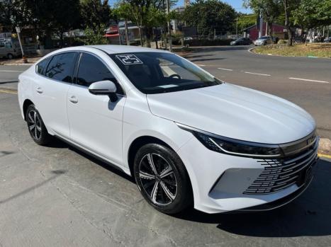 BYD King 1.5 16V 4P GS DM-I PHEV AUTOMTICO, Foto 3