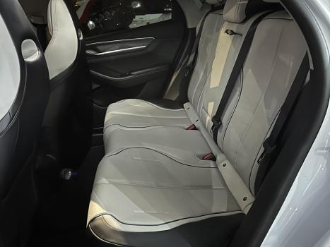 BYD King 1.5 16V 4P GS DM-I PHEV AUTOM�TICO, Foto 3