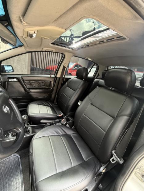 CHEVROLET Astra Hatch 2.0 16V 4P GSI, Foto 4