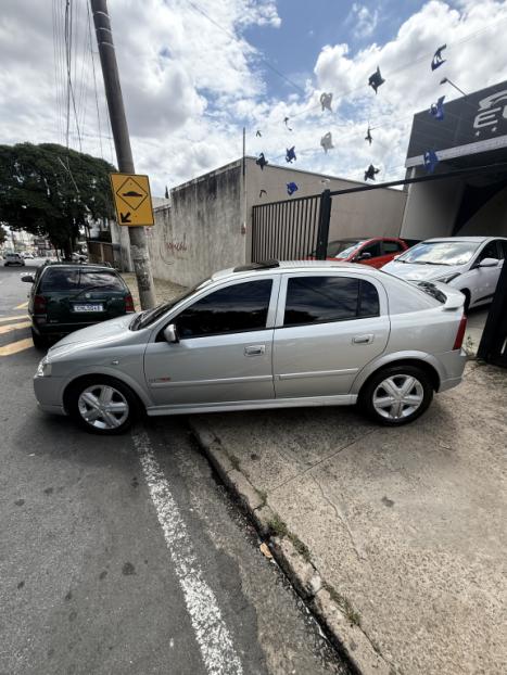CHEVROLET Astra Hatch 2.0 16V 4P GSI, Foto 5