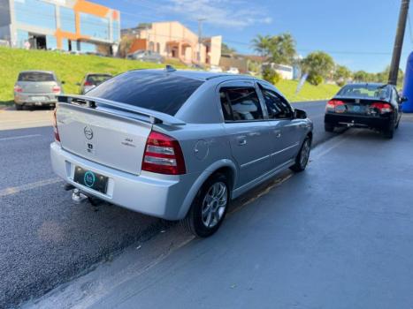 CHEVROLET Astra Hatch 2.0 4P ELEGANCE FLEX, Foto 4