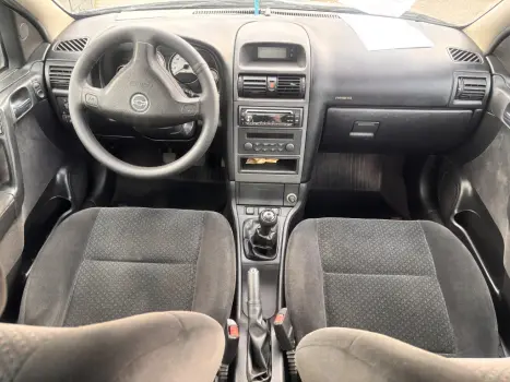CHEVROLET Astra Sedan 2.0 4P FLEX ADVANTAGE, Foto 5 CHEVROLET Astra Sedan 2.0 4P FLEX ADVANTAGE, Foto 5