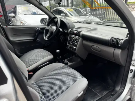 CHEVROLET Classic Sedan 1.0 4P VHCE FLEX LS, Foto 9