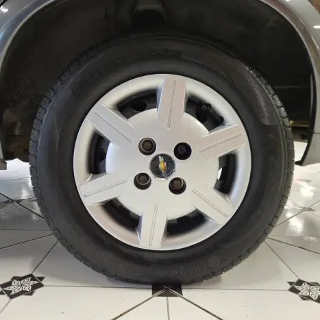 CHEVROLET Classic Sedan 1.0 4P, Foto 9